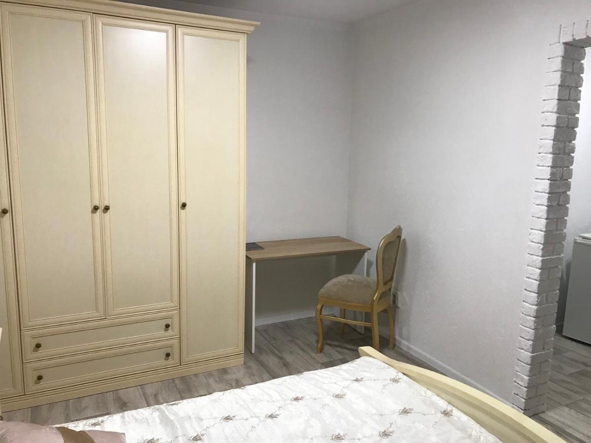 Hotel Enrico Dniepropietrowsk Zewnętrze zdjęcie