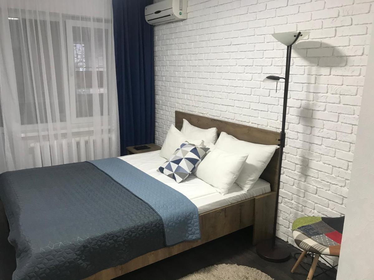 Hotel Enrico Dniepropietrowsk Zewnętrze zdjęcie