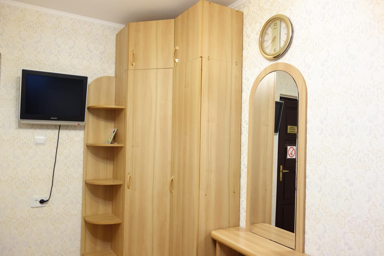 Hotel Enrico Dniepropietrowsk Zewnętrze zdjęcie