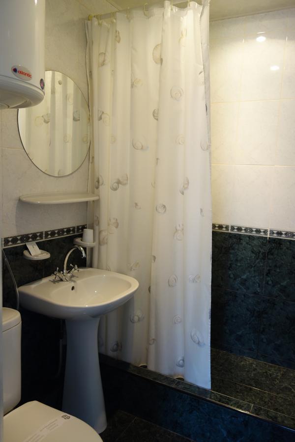 Hotel Enrico Dniepropietrowsk Zewnętrze zdjęcie
